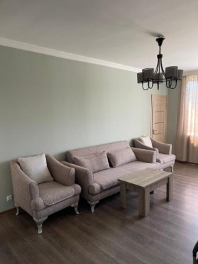 3 room apartment 5 minutes from the sea